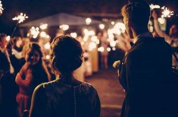 Tinsley Ariana Keefe’s Guide On Indoor vs. Outdoor Wedding Ceremonies in OKC: